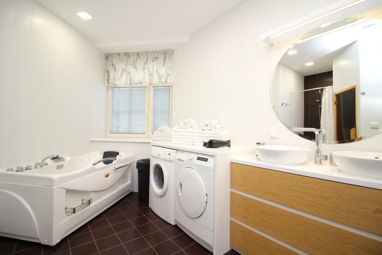Tallinn City Apartments 4 Bedroom With Sauna And 2 Bathroom Dış mekan fotoğraf